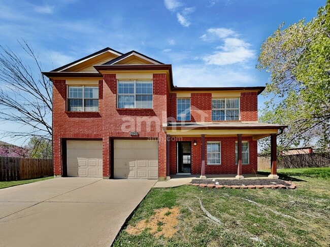 Building Photo - 3104 Pinehurst Ct