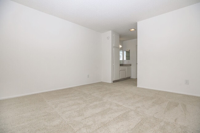 Tamarack Woods Apartment Homes