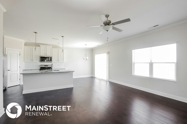 Photo - 2115 Vecchio Dr