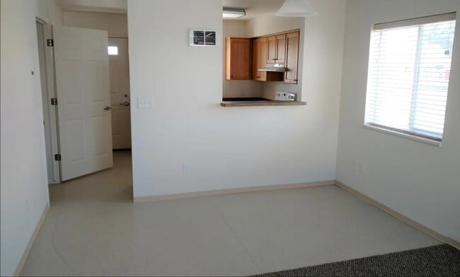 Photo - 681 N 2872 E