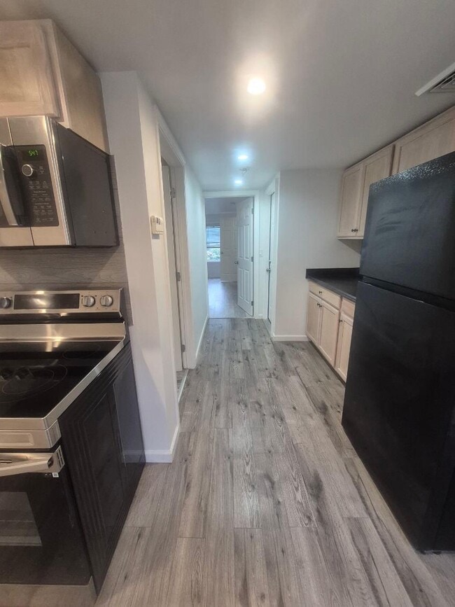 236 Springfield St Unit 1