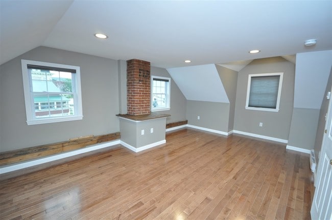 Photo - 16 Central St Unidad 2B