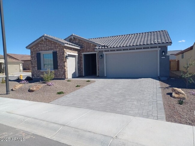 Photo - 19239 N 270th Ave