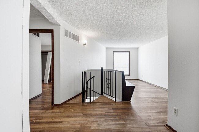 Photo - Newly Remodeled Duplex in Grove | Immediate Move In