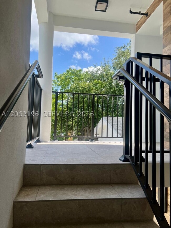 Photo - 1860 NW 19th St Unit 201