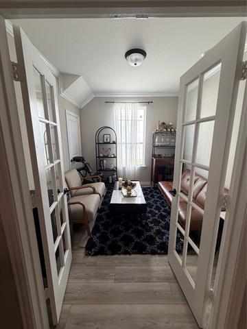 Photo - 1300 Starling St