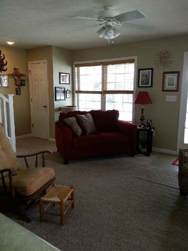 Photo - 3 BDRM TOWNHOUSE Available July 2026;   Mo...