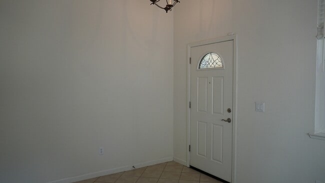 Photo - Spacious 3 bedroom 2 bath home in Rancho Cordova!!