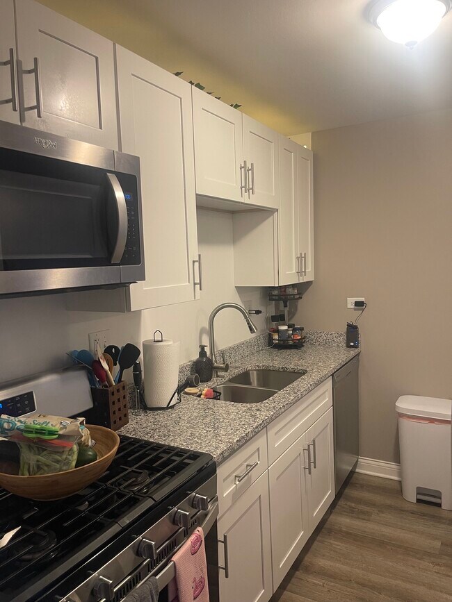 820 MCINTOSH Ct Unidad 308