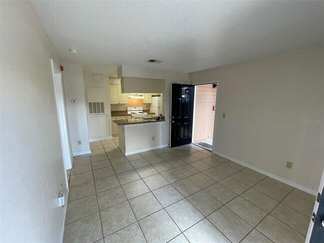 Photo - 2550 N Alafaya Trail Unit 10102