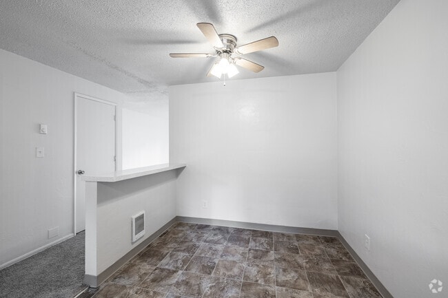 2BR, 1.5BA - 1100SF - Dining Room