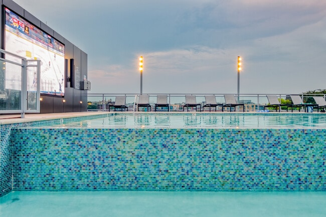 Sonnet apartments — community photo