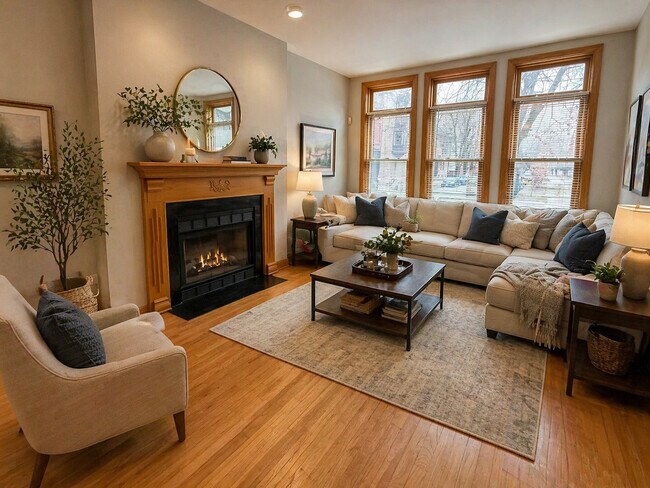 Photo - 1463 N Leavitt St