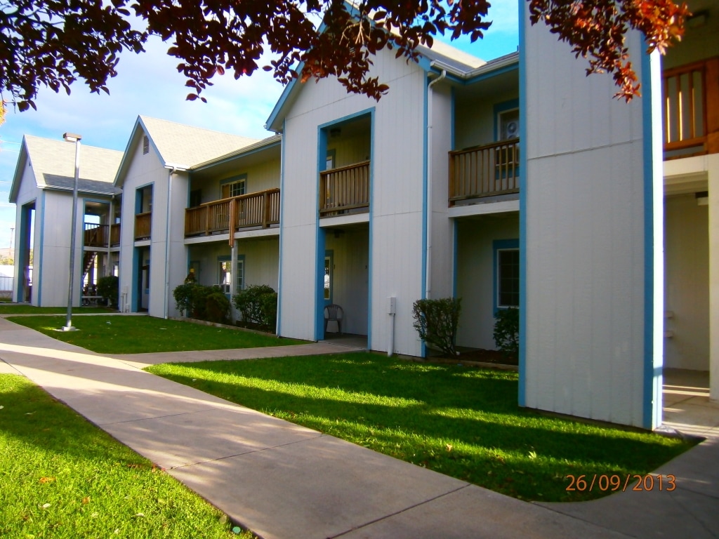 The Elms Apartments - The Elms Apartments