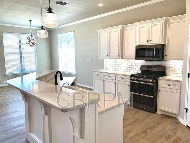 Photo - 9609 Hyden Ave