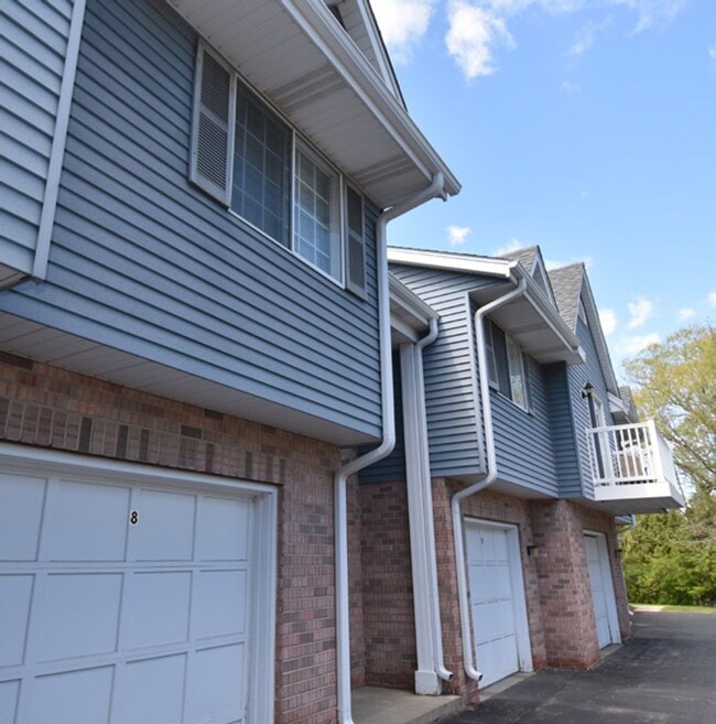 Shady Lane Apartments