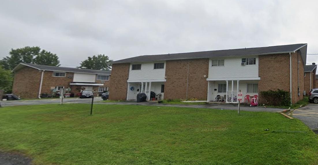 Photo - 79 Yaun Ave Townhome