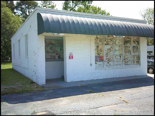 Building Photo - 206 N Reynolds Rd Rental