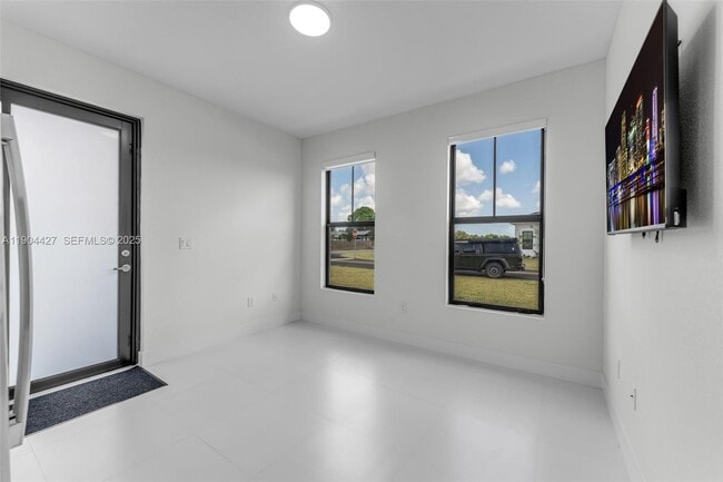 Photo - 32206 SW 196th Ave Unit 1