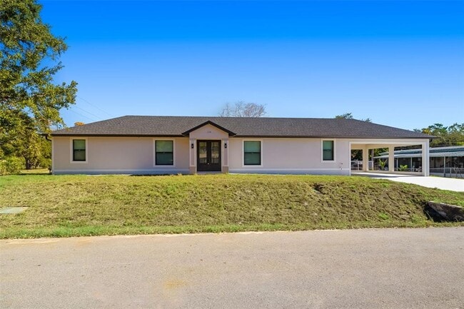 Photo - 118 Ruby Ave N