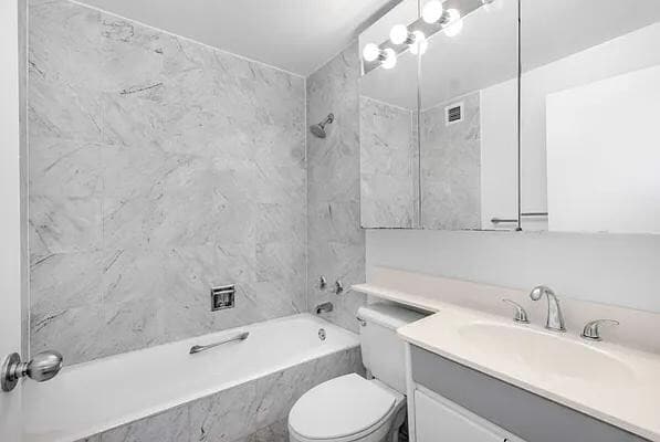 200 Rector Pl Unit 21J