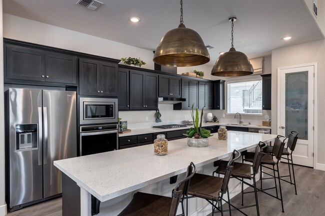 Photo - Heritage Landing Apartments