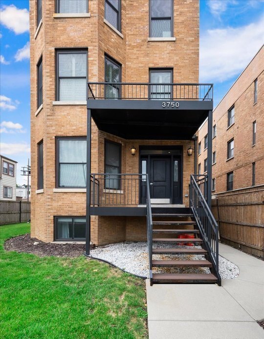 Building Photo - 3750 N Bernard St Unit G Rental