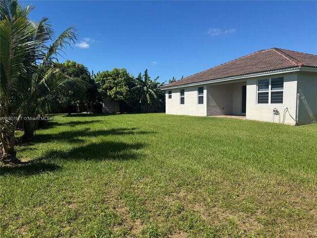 Photo - 12800 SW 222nd St