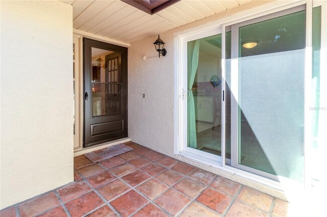 Photo - 4660 La Jolla Dr