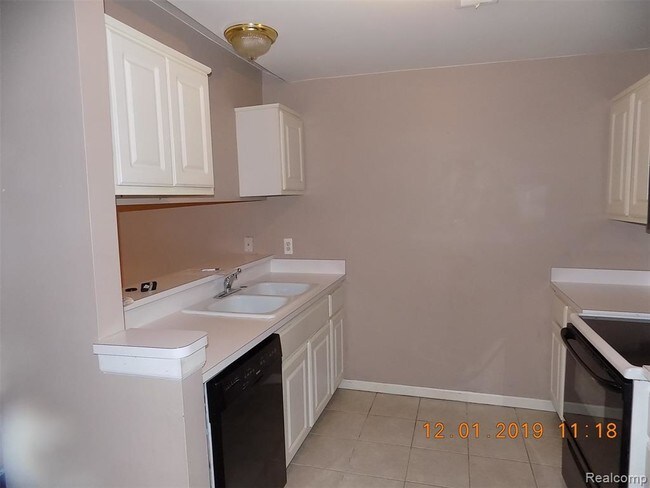 Photo - 55198 Westchester Dr