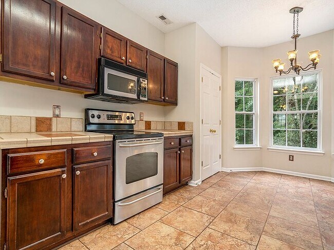 Photo - 3125 Viola Ln