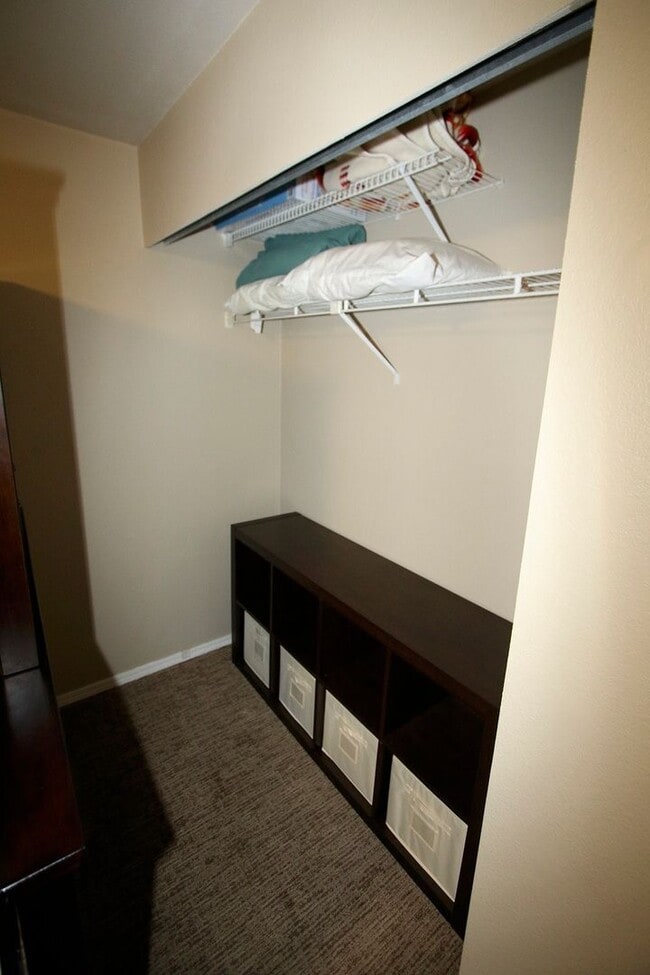 Photo - 2 Bed, 2 Bath Furnished Condo in East Anchorage!