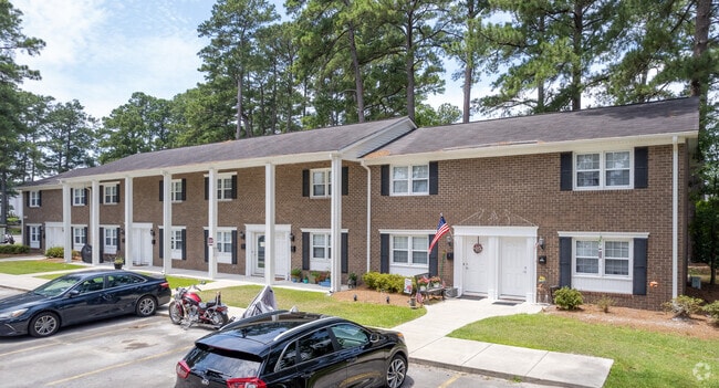 Tryon Estates Apartments