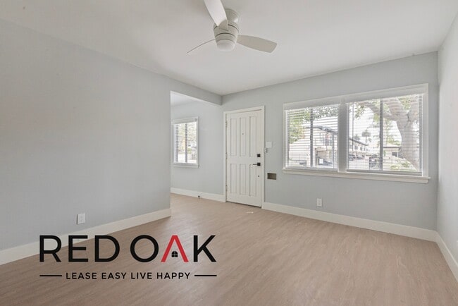 Building Photo - 1847 21st St Unit 4