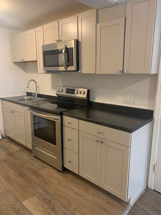 Photo - Renovated Studio Apartment Unit 1048-1