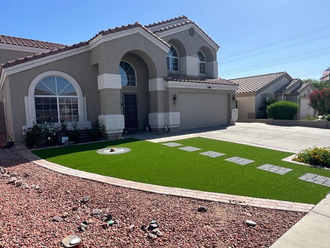 Building Photo - 11175 W Ashley Chantil Dr