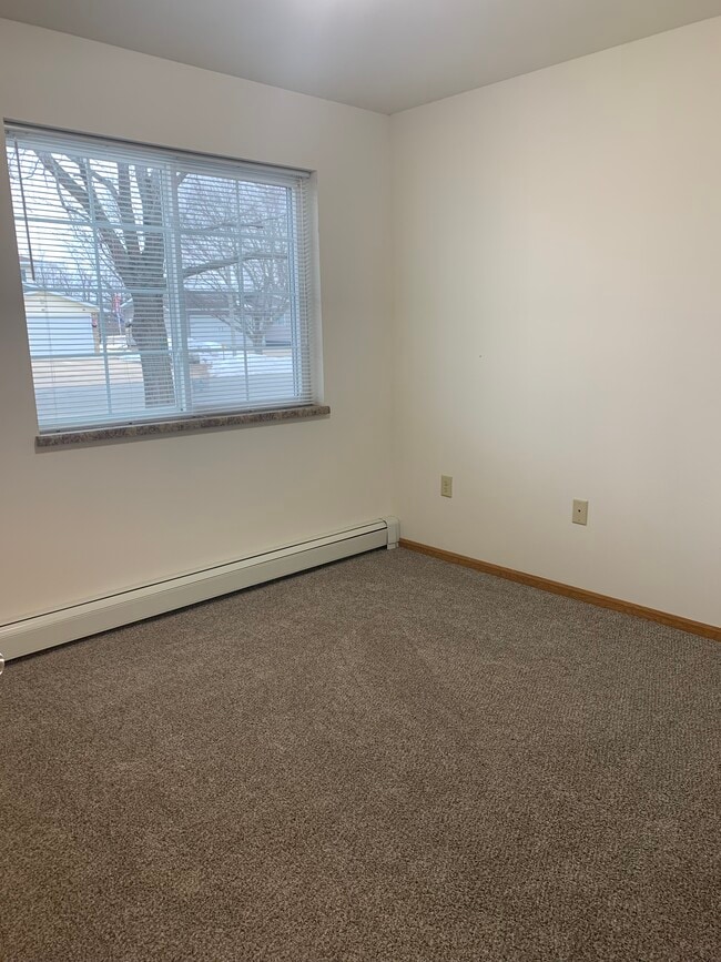 308 Murdock St Apartment For Rent in Tomah, WI