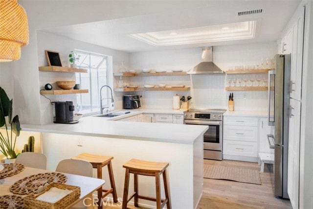 Photo - 2063 Tustin Ave