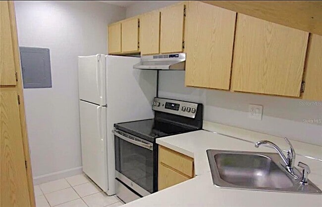 Photo - 1344 Pine Ridge Cir E Unidad E3