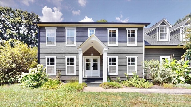 Building Photo - 5229 Mt Holly-Huntersville Rd Rental