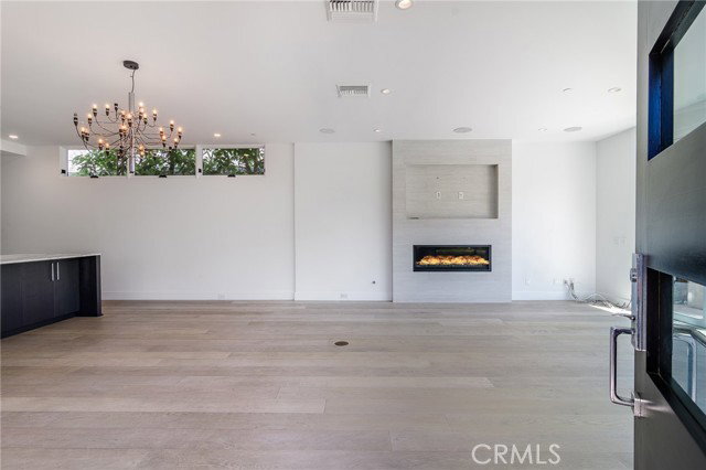 Photo - 701 Poppy Ave