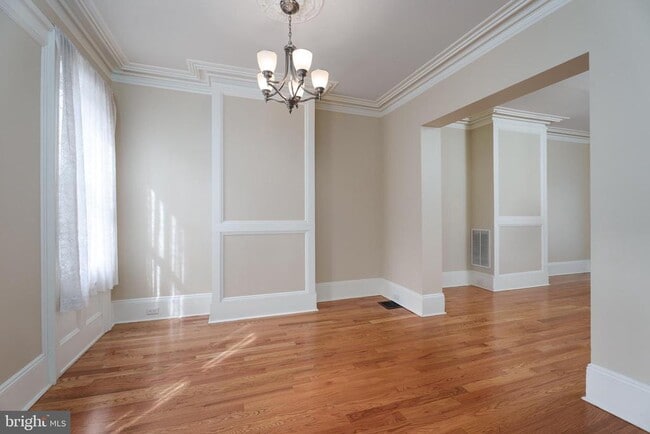 Photo - 236 Mercer St