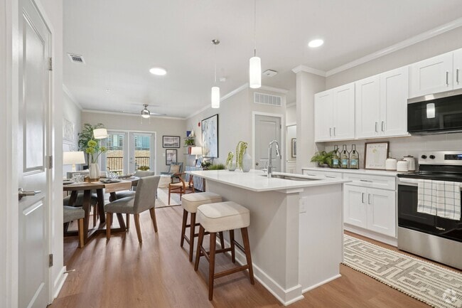 Building Photo - The One at Columbia Rental