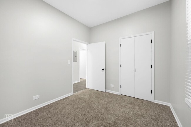 Photo - 8954 S Commercial Ave Chicago, IL 60617