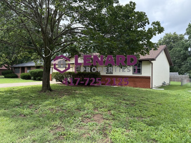 Photo - Spacious 3 Bedroom Home!