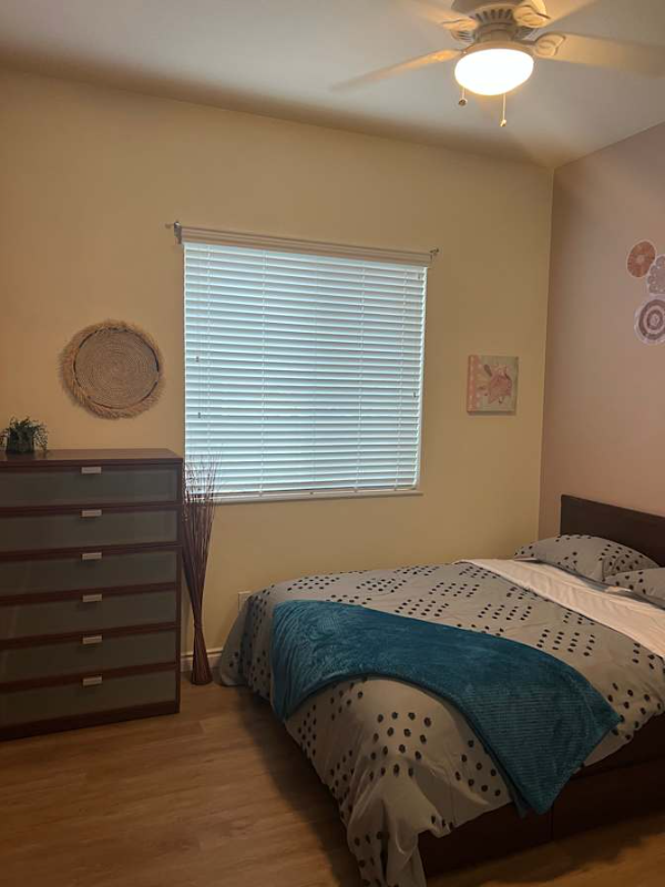 Building Photo - 1685 Rose Ave Rental
