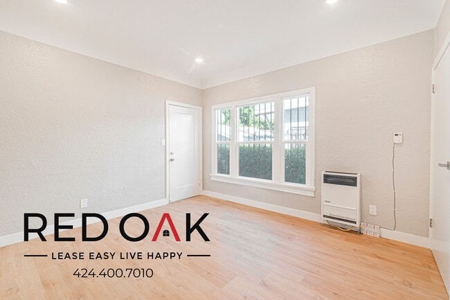 Building Photo - 1623 W 39th Pl Unit 1