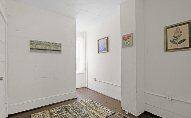 Photo - 804 E Pine St