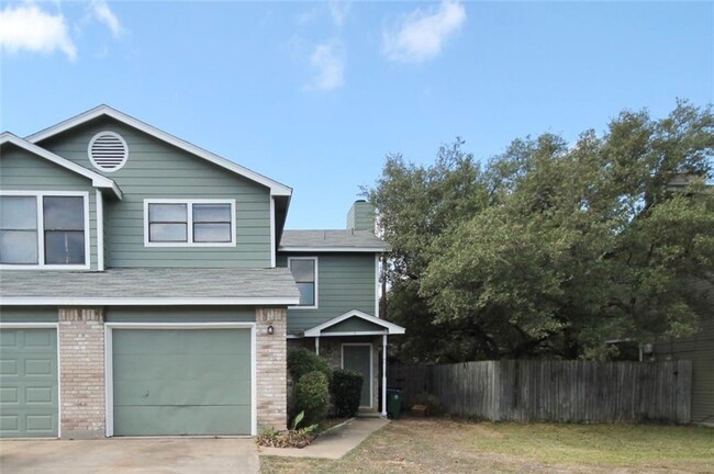 Photo - 13402 Saddlebrook Trail Townhome