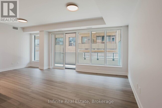 Photo - 2525 Bathurst St Unit 803
